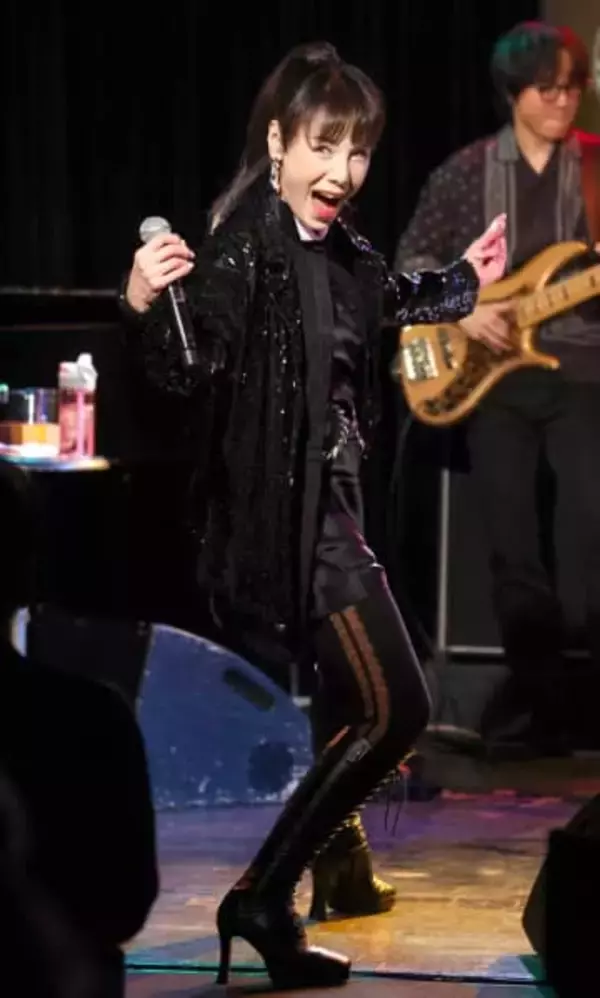 未唯mie「表現者として何かを」3月1日「未唯の日　LIVE」で力強いパフォーマンス