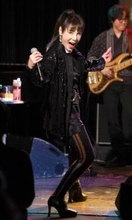 未唯mie「表現者として何かを」3月1日「未唯の日　LIVE」で力強いパフォーマンス