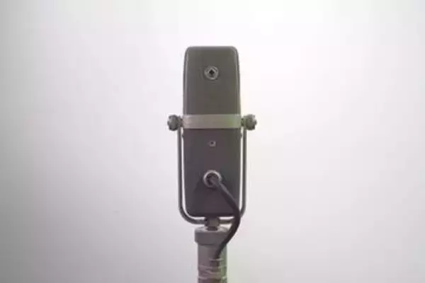 中川杏奈が事務所退所を発表「ご報告です」