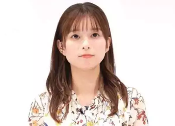 芳根京子　凱旋門バックに爽やかコーデ！パリに溶け込む姿に「すべてが美しい！」「街並みに溶け込んでる」