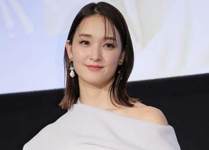 「最近の輝き方ヤバい」ロング髪になった33歳女優　ロケ遭遇の人も「とてもとてもお綺麗でした♥」剛力彩芽に衝撃