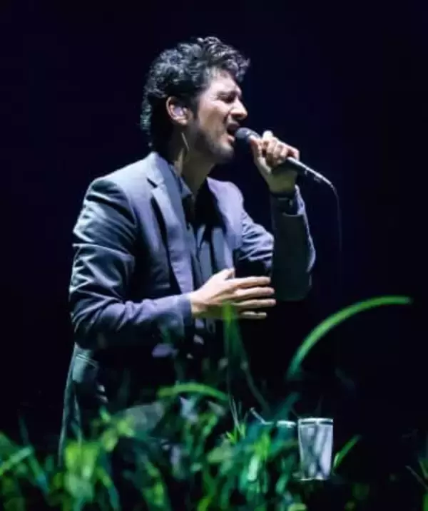 平井堅らしさ全開　しっとりボイスで30周年ツアー締め「30年間、僕を歌手として生きさせてくれて本当に感謝」