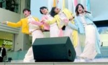 純烈の弟分・モナキ　ハマりまくった酒井一圭の2本柱　“ボツ”の生かし方とSNS戦略班の努力　超満員デビュー記念イベント　