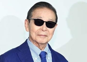 「泣きそう…」タモリの優しさが偉人レベル！自ら若手芸人の席に「何、やってんだよ？」伝説の最終回直後に