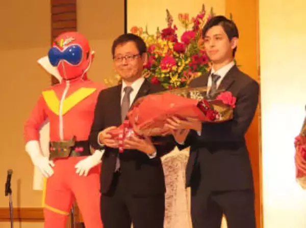 「スーパー戦隊シリーズは復活する」東映・塚田英明氏「新しい未来に向かって突き進む」野間出版文化賞特別賞を受賞