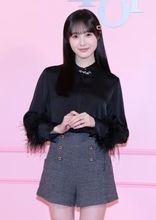 18歳の本田紗来、堂々の大人コーデで美しさ見せた　ディオールイベントで輝き