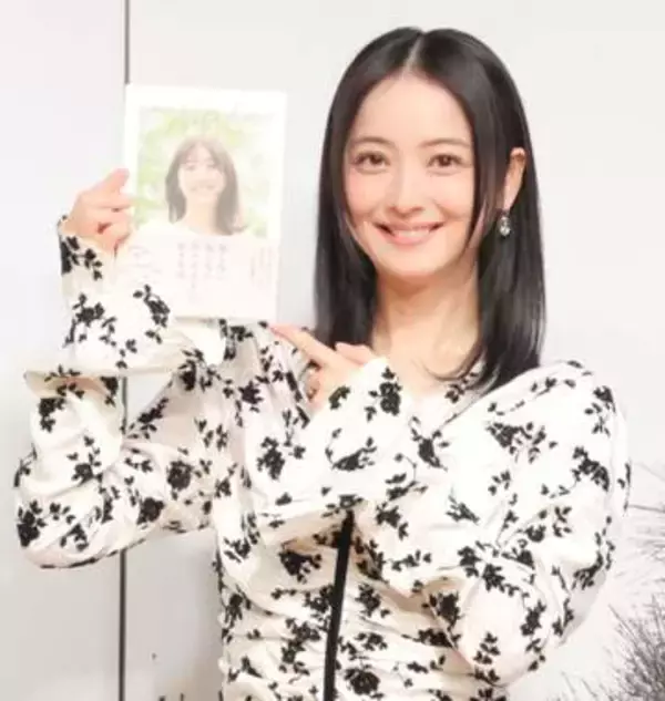 佐々木希　芸能生活20周年で本音「昔の私からすると奇跡」つらかった出来事は秋田弁が抜けなかったこと「何度も注意された」