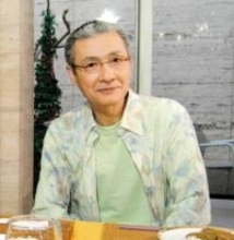 唯一無二の存在、キャスター久米宏。ニュース番組を変えた変幻自在の振る舞い　山本浩之アナコラム