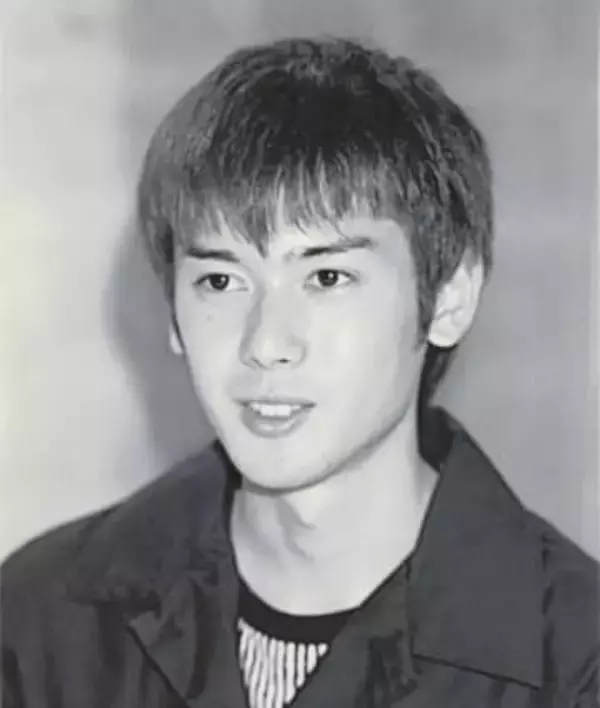 「え！出てたの？！」「久しぶりに見た！」「変わらずイケメン」夫役47歳俳優にネット騒然【横浜ネイバーズ】「やっぱカッコイイ！」「懐かし過ぎる！」