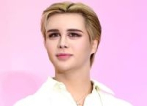 Matt　意外？「最近仲良し」人気俳優の舞台を観劇して「感激」投稿「めちゃくちゃ面白かったー」