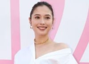 広瀬アリス「こういうことだよ」　話題の全身タイツ姿をアップ　コメント850件超殺到