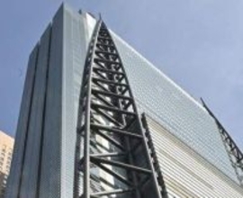 M-1決勝芸人「大阪から逃げたかった」人気アナとスピード離婚「借金とか慰謝料、すごい金額払って…」昨年に東京進出も「焦りまくってます。怖くなってます」