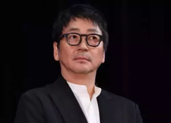 「え！親子だったの！？」「えー知らんかった」大河・斎藤道三役俳優が「父親」と投稿→ネット驚き反響「え！今知った」「似てる」