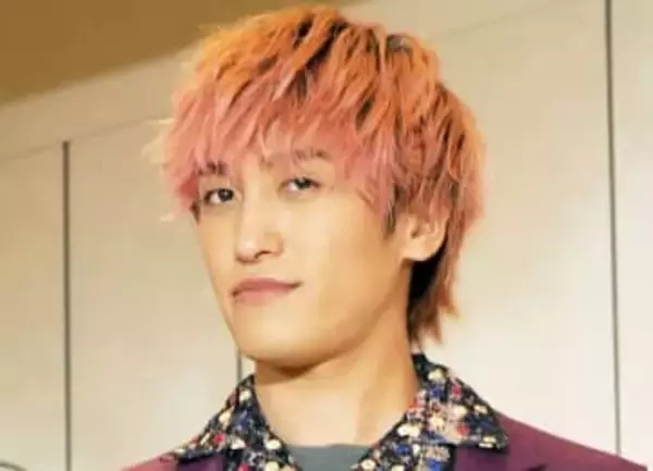 EXIT兼近　切ないクリスマス事情　去年は早朝パチンコ　台隣のおじさんと「そばを食って帰りました」