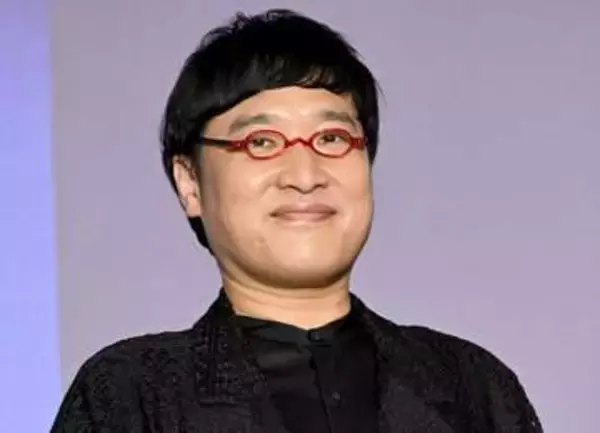 山里亮太、生放送でのフォローが「芝居臭くて見てられない」SNSツッコミにうなだれる