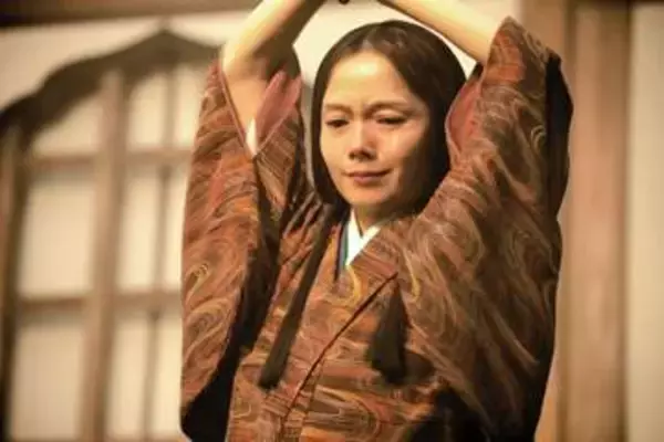 えっ秀吉が嘘ついてる？【豊臣兄弟】突然、不自然に退場した人物が不穏　次回冒頭が怖い「まさか」「本当はアレしてる？」意味深伏線は何だった