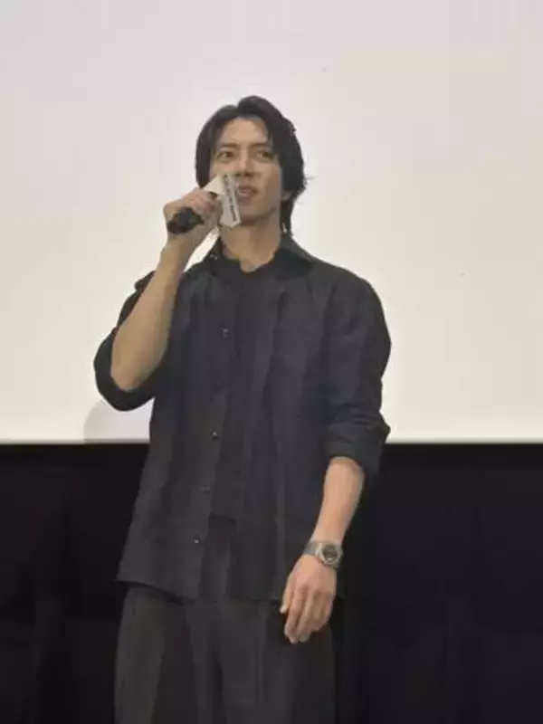 山下智久が至近距離で「キャー！」観客絶叫　主演映画「正直不動産」舞台あいさつ