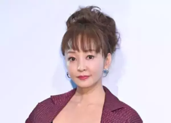 ええっ？！来年還暦の君島十和子　娘2人と「まるで3姉妹」神田うの驚く　長女は元宝塚　結婚30周年祝う