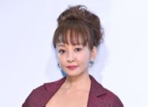 ええっ？！来年還暦の君島十和子　娘2人と「まるで3姉妹」神田うの驚く　長女は元宝塚　結婚30周年祝う