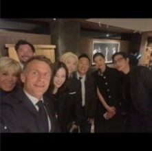 仏大統領　韓国スター女優＆Stray　Kidsフィリックスらとの記念ショットを公開