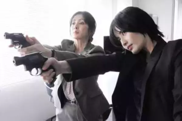 えっ別人w　火9【夫婦別姓刑事】まさか犯人→演じてた俳優の正体に騒然　もはや誰かわからない怪人物「まさかの」「すっぴんw」　気付かれず「どこ出てた？」も