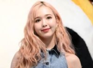 藤田ニコル、第1子妊娠を発表「無事に生まれて来てくれることを願う日々」来春予定　夫・稲葉友と自筆署名で報告