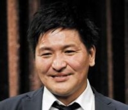 スリムクラブ真栄田　松山行き飛行機でビックリ仰天「今年一番驚きました」　羽田の搭乗口変更には深いワケ