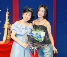西村知美40周年に涙うるうる「こんな日が来るとは」　酒井法子「心の友よ！」渡辺美奈代「50周年は一緒にやりたいね」アイドル仲間も駆けつけ祝福
