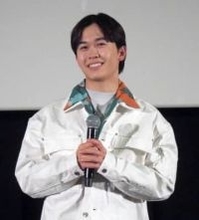 鈴木福「無事公開できることになってうれしい」　クマ被害で延期→やっと封切りの映画「ヒグマ！！」　