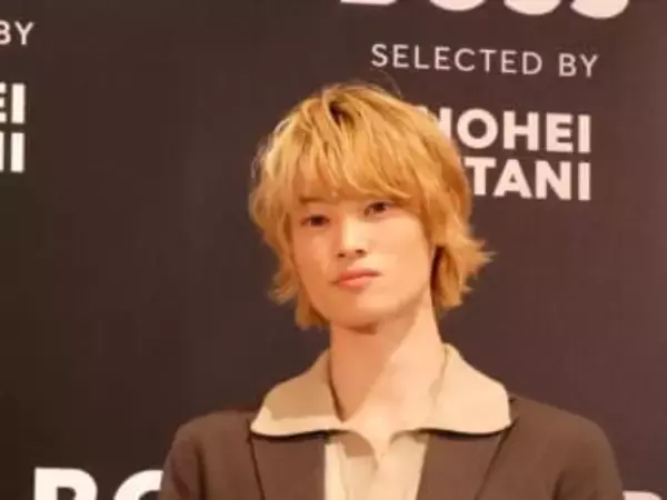 窪塚愛流　父・洋介をほうふつとさせる金髪姿で登場！「冷蔵庫が友達のサインだらけ」と“愛流流”エピソードを明かす