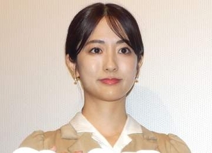 「気品ありすぎて王女のよう」同僚アナも震えた田村真子アナの花嫁姿　超高級ホテルで豪華披露宴　パパは大物議員