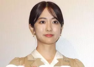 「気品ありすぎて王女のよう」同僚アナも震えた田村真子アナの花嫁姿　超高級ホテルで豪華披露宴　パパは大物議員
