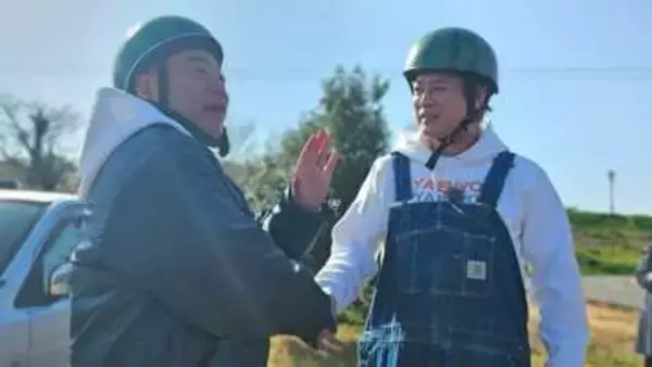 唐沢寿明　スイカヘルメットにオーバーオールで「出川哲朗の充電させてもらえませんか？」に出演