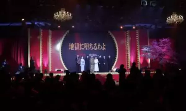 大河とは別人、色気が凄い　戸田恵梨香に「好きになっちゃう」と言われた184cm俳優　短髪オール黒コーデが格好良すぎた