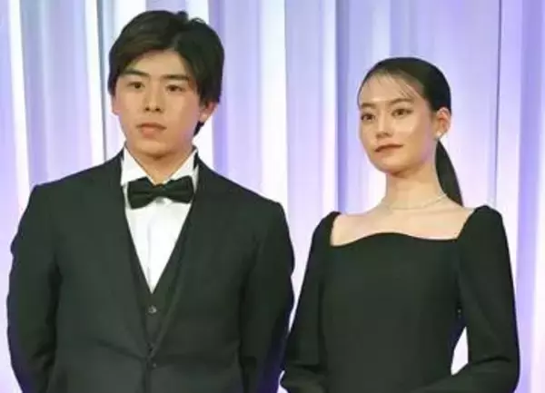 Z世代絶大支持の美人YouTuber　突然スピード離婚を発表「夫婦で話し合いを重ね」　カップル動画→電撃婚から2年