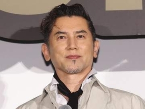 「耳の形が同じ」「目元がもっくん」父は本木雅弘　UTA190cmの凄いビジュ【Aスタ】父も「耳は似てる」と　祖父母は内田裕也・樹木希林夫妻