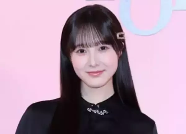 「デート風ショットきたぁぁぁ」本田紗来　姉・望結撮影の手つなぎショットにファン大興奮