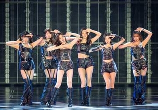 韓国6人組・IVEに東京ドーム4万8000人の超満員　DIVE大熱狂の全27曲　ウォニョン「これからの活動の力に」