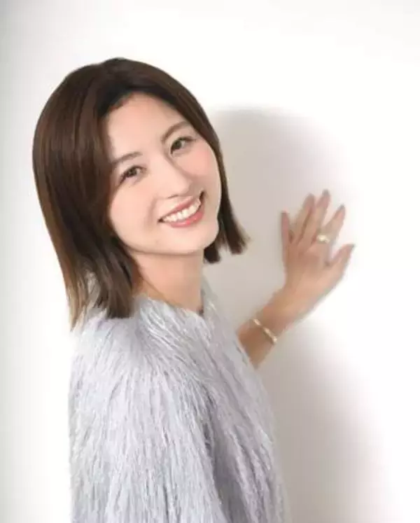 宇賀なつみアナ　「3週間仕事して1週間休む」自由を求め続ける理由と相棒　フリー転向8年目「正直に書こう」と2冊目エッセー