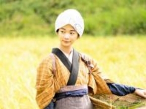 新朝ドラ「風、薫る」Wヒロインが互いにベタ褒め　見上愛「柔らかな中に強さ感じる」上坂樹里「優しさとたくましさもってる」