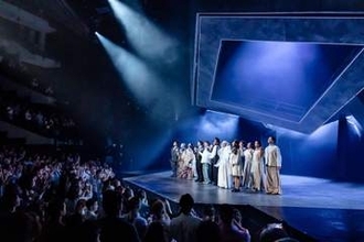 デスノート、ロンドン公演開幕  世界展開へ光  ホリプロ製作オリジナルミュージカル  キャストもスタッフも言語も完全現地バージョン