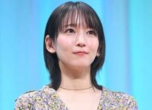 吉岡里帆　女優仲間撮影の作業着＆ヘルメット姿が「かわいい」溢れる自然体「仲いいんですね」