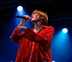 AKASAKI　19歳のアジアツアー台湾公演で万感「常に前代未聞というのを作っていきたい」