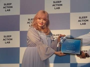 きゃりー　悩みはアドレナリン「気絶して寝る」睡眠と育児に奮闘中「母になると睡眠が浅くなって」