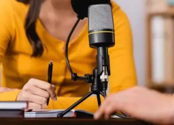 「息子が生後数ヶ月の頃」に勉強→難関国家資格に合格の31歳女子アナ　「子育てしながら？！頭下がる」「本当凄い！」の声