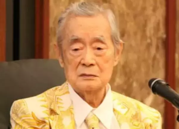 「こんな豪華で懐石みたいな」「もはや文化遺産」ドクター・中松　昭和63年の機内食写真公開に反響「これは貴重」鶴のマークの航空