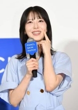 ミセス＆浜辺美波がスキンケアブランドイベント登場　新CM楽曲は3年前リリースで「新鮮に聞く事ができた」