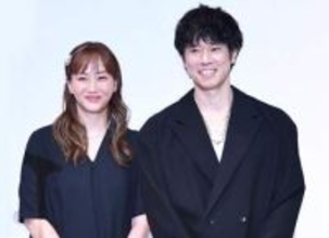 ミキティ＆庄司夫妻　GWは多摩川、肩寄せ合う姿に「どこに行くかじゃない」「本当に素敵家族すぎて泣ける」「よい家族すぎる♥」