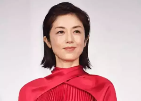 「べらぼう」まさかのナレ死女優　印象激変デニム姿に「可愛い♥マネしたい」高級ブランド服をさらり着こなし「素敵！！」「あれ？髪切った？」