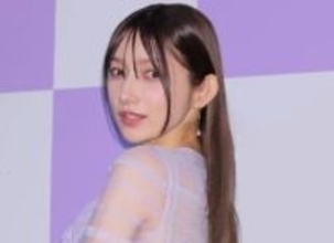 後藤真希「がっつりかわいい」楽屋ショット　メイク＆髪セット中「お肌が本当にきれい」「手の位置だけでかわいいなんて反則」